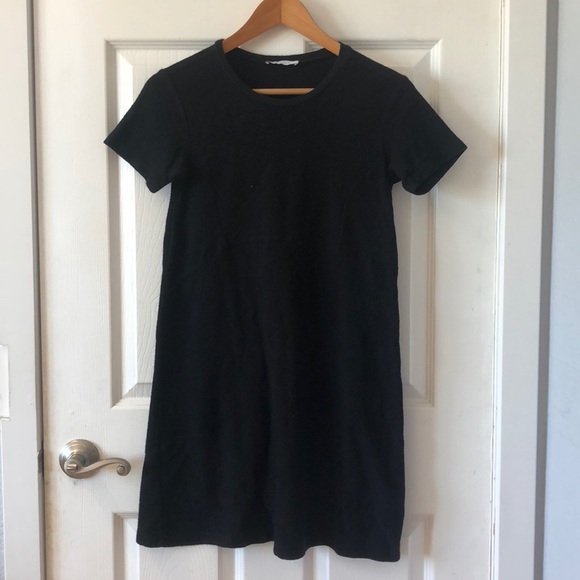 Zara Dresses & Skirts - Zara | Simple Black Dress